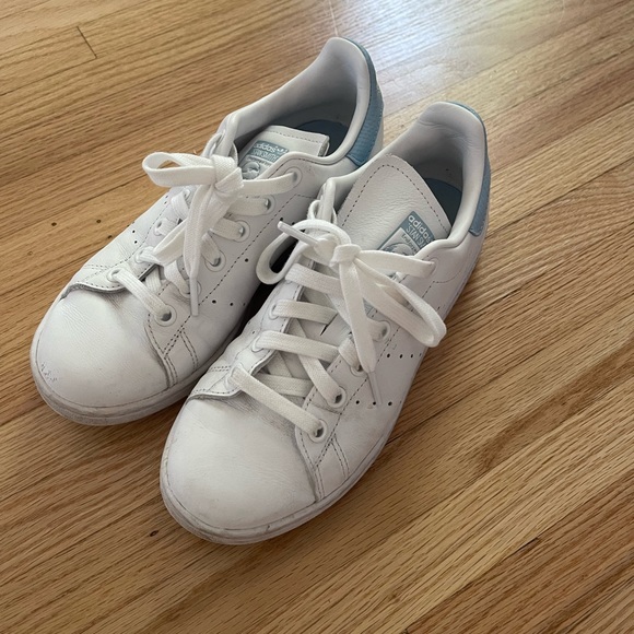 Stan Smith - Picture 3 of 4